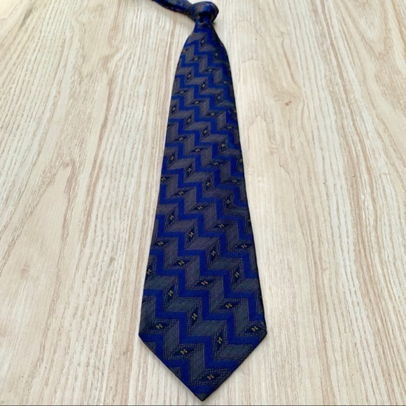 Zinc Blue & Taupe Gorgeous Woven Silk Tie - Picture 8 of 8